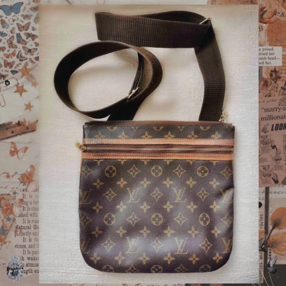 Authentic Monogram Louis Vuitton Bosphore bag - Picture 1 of 4